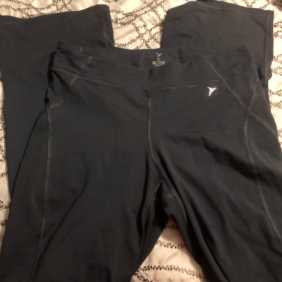 Old Navy Pants - Active wear pants